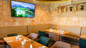 Holiday Inn Acapulco La Isla by IHG