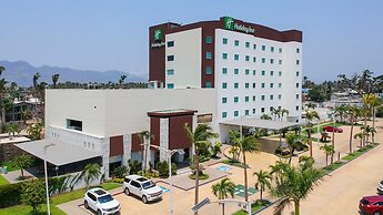 Holiday Inn Acapulco La Isla, an IHG Hotel