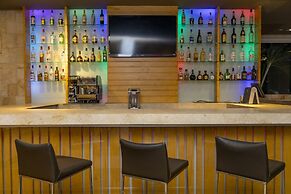 Holiday Inn Acapulco La Isla by IHG