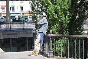 Peace & Love - Hostel