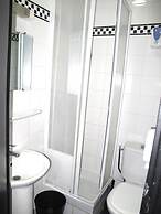 Peace & Love - Hostel