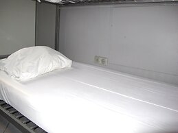 Peace & Love - Hostel