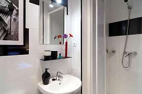 THC Tirso Molina Hostel