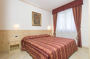 Comano Cattoni Holiday