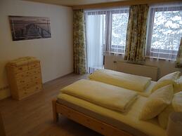Hotel Alpenhaus Evianquelle