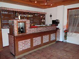 Hotel Alpenhaus Evianquelle