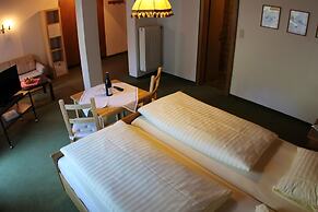 Hotel Alpenhaus Evianquelle