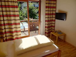 Hotel Alpenhaus Evianquelle