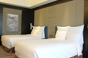 Renaissance Huizhou Hotel