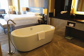 Renaissance Huizhou Hotel