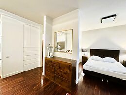 Platinum Towers Country 2 Country