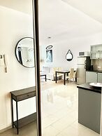 Platinum Towers Country 2 Country