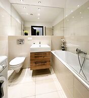 Platinum Towers Country 2 Country