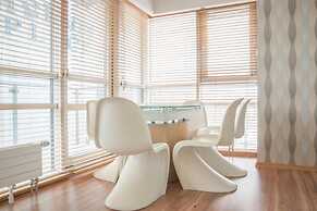 Platinum Towers Country 2 Country