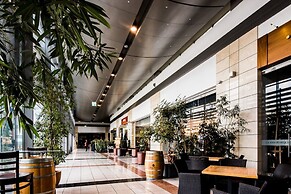 Platinum Towers Country 2 Country