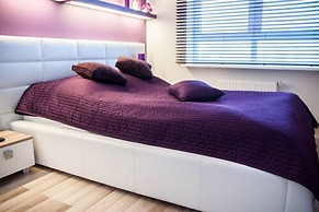 Platinum Towers Country 2 Country