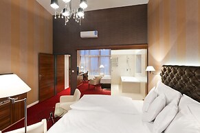 Pytloun City Boutique Self Check-in Hotel