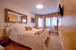 Hotel Herc