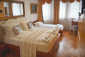 Hotel Herc