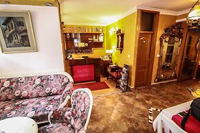 Hotel Herc