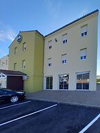 B&B HOTEL Agen Castelculier
