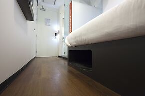 easyHotel Amsterdam City Centre South