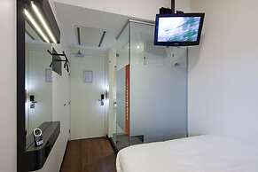 easyHotel Amsterdam City Centre South