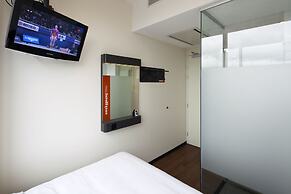 easyHotel Amsterdam City Centre South