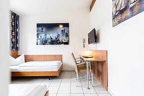 Hotel Fresh INN