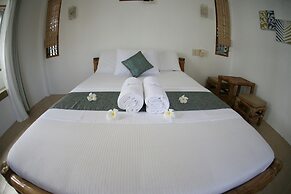 Elysia Beach Resort