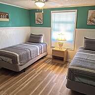 River Wilderness Waterfront Cabins