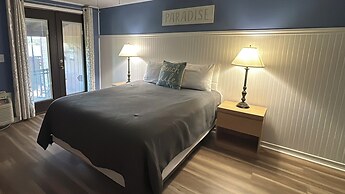 River Wilderness Waterfront Cabins