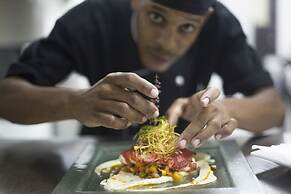 Dhevatara Beach Hotel