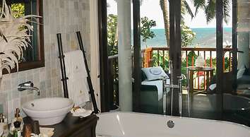 Dhevatara Beach Hotel