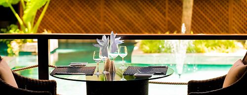 Dhevatara Beach Hotel