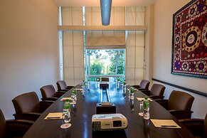 Dushanbe Serena Hotel