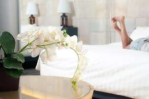 Cross Paasha Bali Seminyak