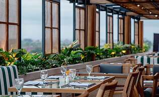 Cross Paasha Bali Seminyak