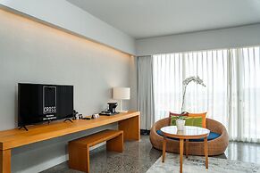 Cross Paasha Bali Seminyak