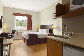 Days Inn by Wyndham Chetwynd