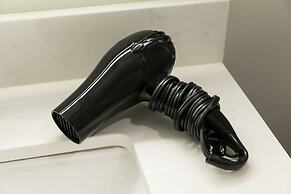 Days Inn by Wyndham Chetwynd