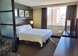 Holiday Inn Hotel & Suites Saskatoon Downtown by IHG