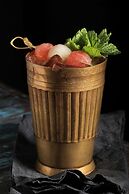 Living Room by Seasons Hotels