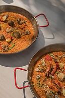 Living Room by Seasons Hotels