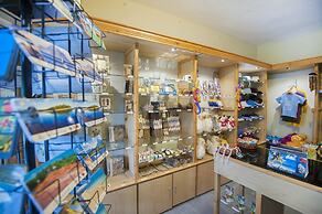 Jalsa Beach Hotel & Spa