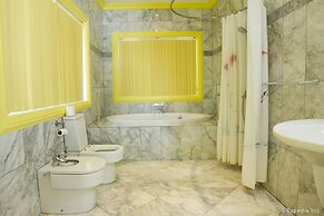 Lingganay Boracay Hotel Resort