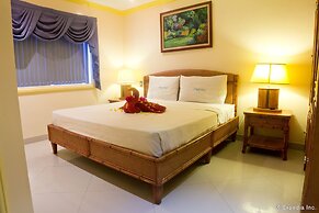 Lingganay Boracay Hotel Resort