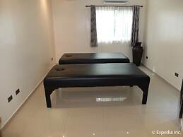 Lingganay Boracay Hotel Resort