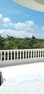 Lingganay Boracay Hotel Resort
