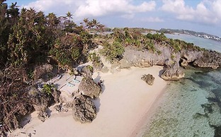 Lingganay Boracay Hotel Resort